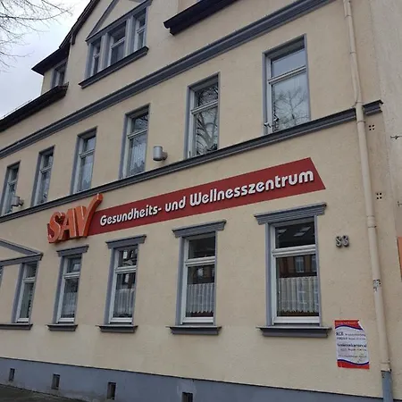 Homestay Sav Handwerkerzimmer *
